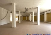 Local comercial
en lloguer
amb 319m² a Caudete foto