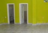 80m² commercial premises for rent in Astorga photo