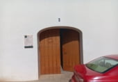 Local comercial en venta con 135m² en Fuente del Maestre foto