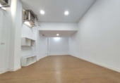 160m² locaux commerciaux pour vente à Malaga photo