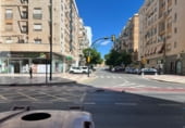 Local comercial en venta con 806m² en Málaga, en la zona de Huelin foto