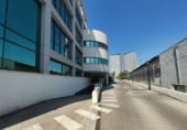 200m² bureau pour vente à Alcobendas photo