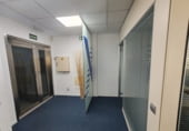 200m² bureau pour vente à Alcobendas photo