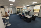200m² bureau pour vente à Alcobendas photo