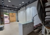 Local comercial
en lloguer
amb 64m² a Torrelavega, Calle MARTIRES, 4 foto