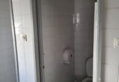 Oficinas en venta con 264m² en Azuaga foto