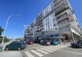 92m² locaux commerciaux pour vente à Laredo photo