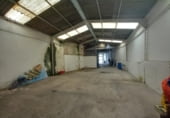 Local comercial
en venda
amb 165m² a Torrelavega, Torrelavega foto