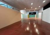 Nave Industrial en alquiler con 600m² en Córdoba foto