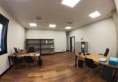 Oficines
en lloguer
amb 200m² a O Milladoiro, a la zona de Biduído, Milladoiro O foto
