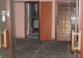 Local comercial en alquiler con 140m² en Ferrol foto