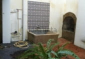 Local comercial en alquiler con 140m² en Ferrol foto