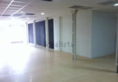 Local comercial en alquiler con 140m² en Ferrol foto