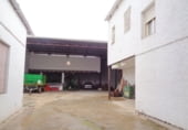 Edifici
en venda, lloguer
amb 950m² a Valdepeñas foto