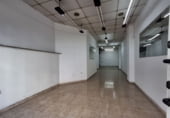60m² commercial premises for sale in Oviedo, in the area of L'Argañosa photo