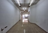 60m² commercial premises for sale in Oviedo, in the area of L'Argañosa photo