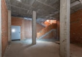 Local comercial en venta con 113m² en Venturada foto
