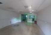Nave Industrial en alquiler con 2485m² en Abadiano foto
