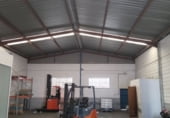 Nave en venta con 160m² en Sevilla foto
