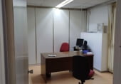 85m² bureaux pour location à Saint-Jacques-de-Compostelle, dans le quartier de O Castiñeiriño, CASTIÑEIRIÑO photo