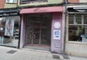 Local comercial en venta con 120m² en Oviedo, en la zona de Santo Domingo foto
