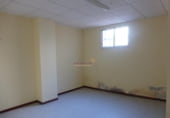 240m² locaux commerciaux pour location à Vigo photo