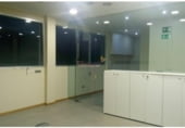 Local comercial en venta con 300m² en Vigo foto
