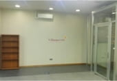 Local comercial en venta con 300m² en Vigo foto