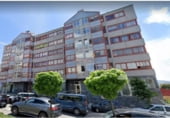 Local comercial en venta con 300m² en Vigo foto