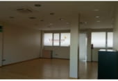 Local comercial en venta con 300m² en Vigo foto
