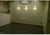Local comercial en venta con 300m² en Vigo foto