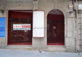 Local comercial en venta con 451m² en Vigo foto