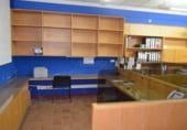 Local comercial en venta con 451m² en Vigo foto
