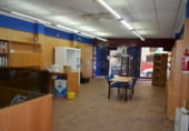 Local comercial en venta con 451m² en Vigo foto