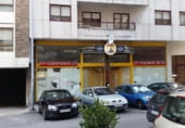 Local comercial en venta con 150m² en Vigo foto