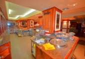 380m² bar for sale in Nigrán photo