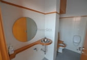 182m² office for rent in A Guarda photo