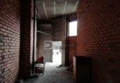 Local comercial en alquiler con 230m² en Orense foto