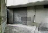 Local comercial en alquiler con 197m² en Orense foto