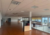 Local comercial en venta, alquiler con 1000m² en Vilamarín foto
