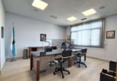 250m² office for rent in Barbadás, in the area of A Valenzá photo