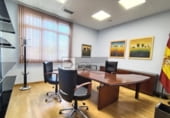 250m² office for rent in Barbadás, in the area of A Valenzá photo