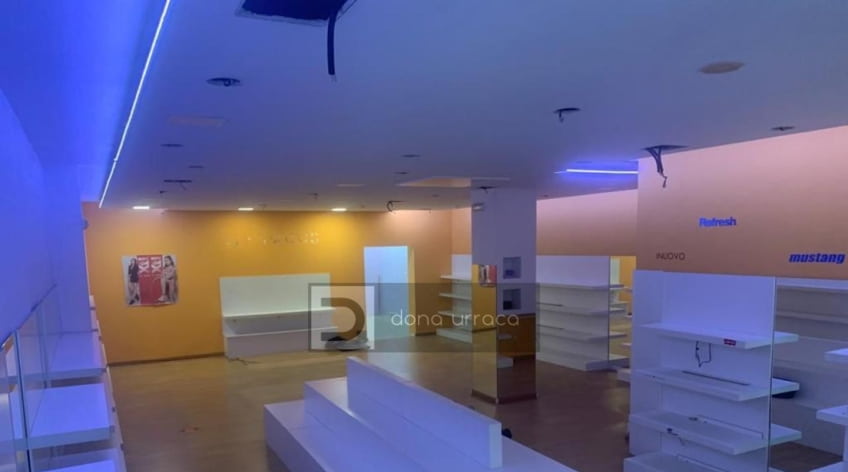 Local comercial