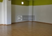 Local comercial en venta con 69m² en Orense foto
