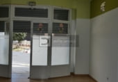 Local comercial en venta con 69m² en Orense foto