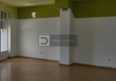 Local comercial en venta con 69m² en Orense foto