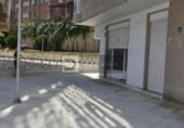 Local comercial en venta con 69m² en Orense foto