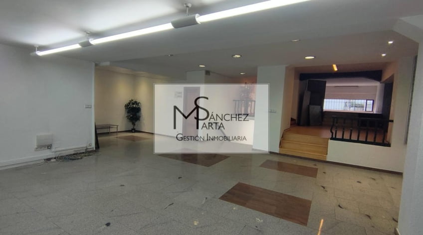 Local comercial