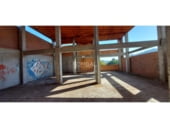 Local comercial en venta con 650m² en Orense foto