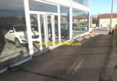Local comercial en alquiler con 200m² en Tuy foto